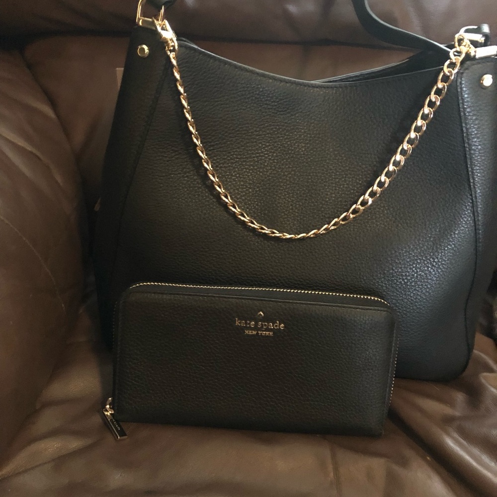 Kate spade black Leila 3 compartment purse, large accordion wallet & purse chain